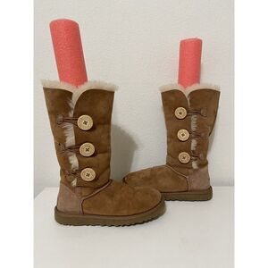 UGG Bailey Button Triplet Sheepskin Mid Calf Boots Chestnut Women's Size 6